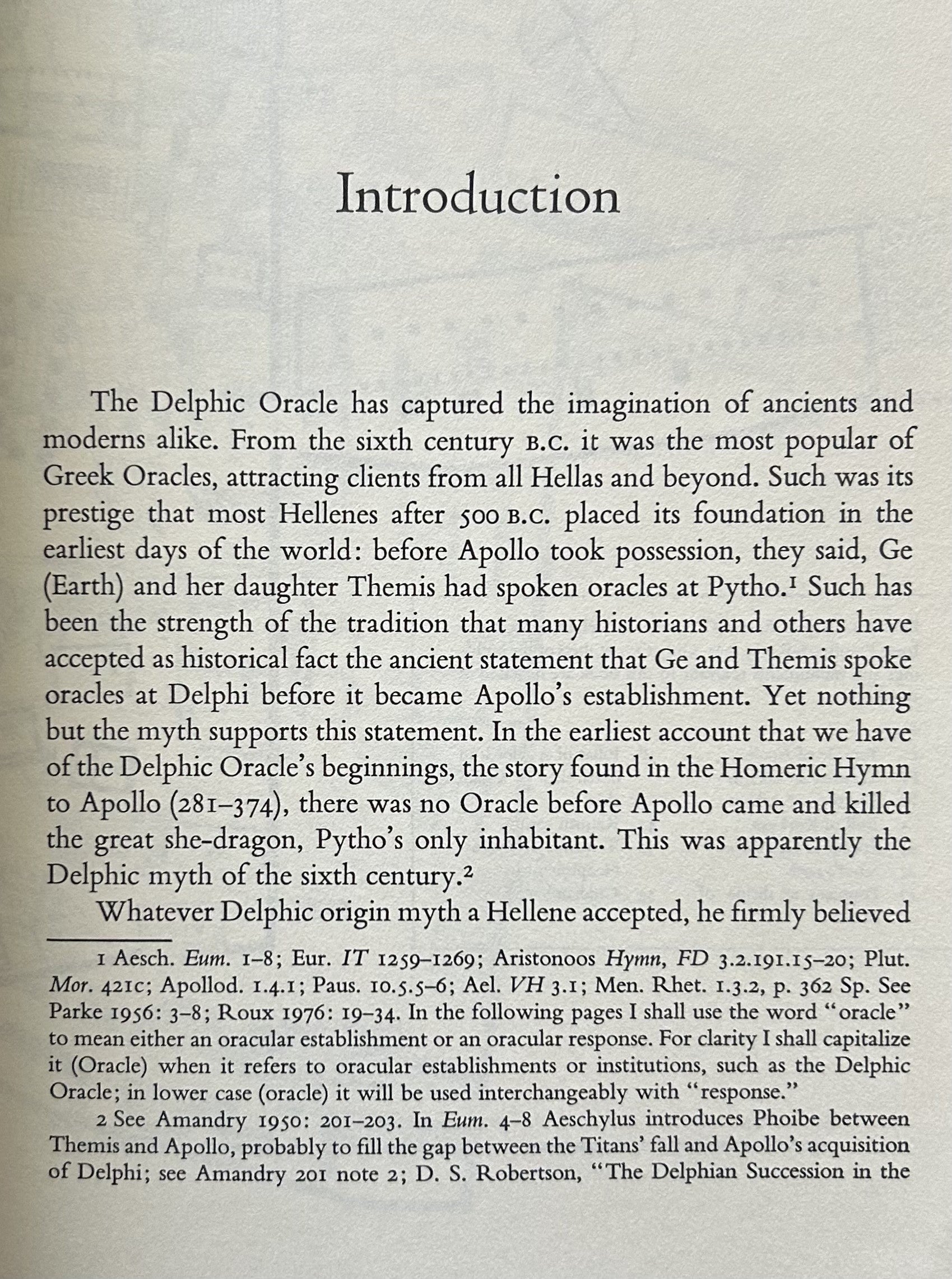 THE DELPHIC ORACLE In Responses and Operations With a Catalogue ofResponses