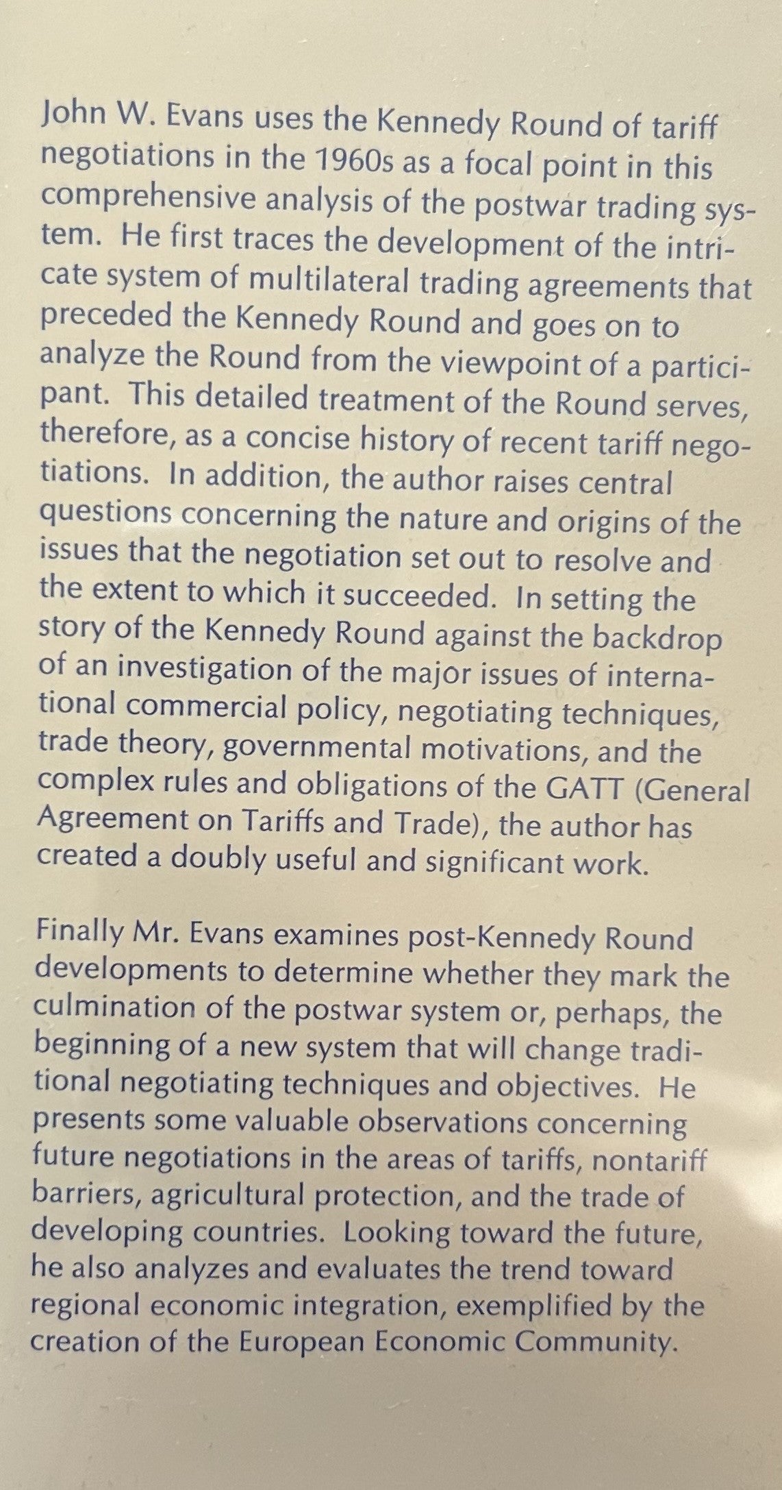 THE KENNEDY ROUND IN AMERICAN TRADE POLICY - The Twilight of the GATT?