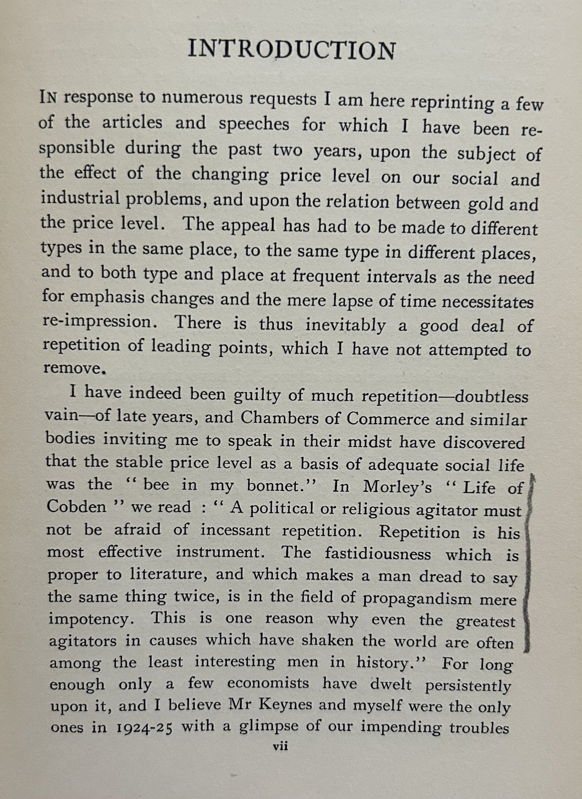 PAPERS ON GOLD AND THE PRICE LEVEL (Signed)